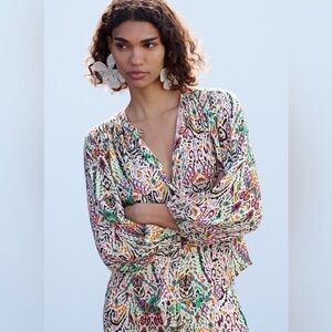 Zara Multicolored Pattern Metallic Gold Accents Button Down Blouse Top Medium